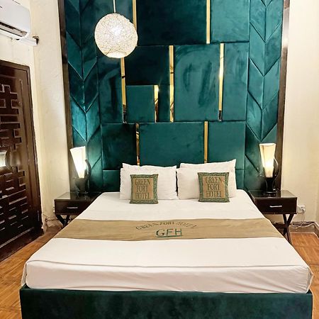 Hotel Green Fort Gulberg ลาฮอร์ ภายนอก รูปภาพ