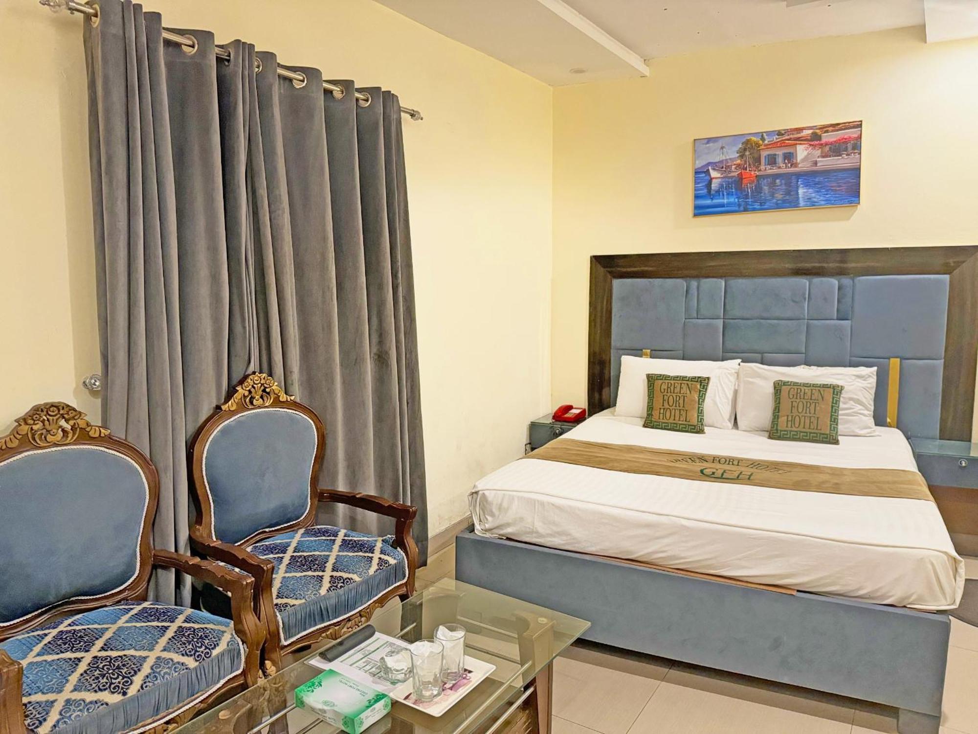 Hotel Green Fort Gulberg ลาฮอร์ ภายนอก รูปภาพ